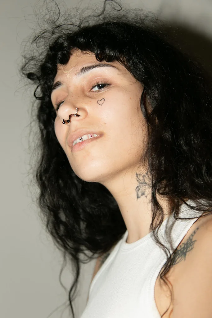 Ava polaroid 3