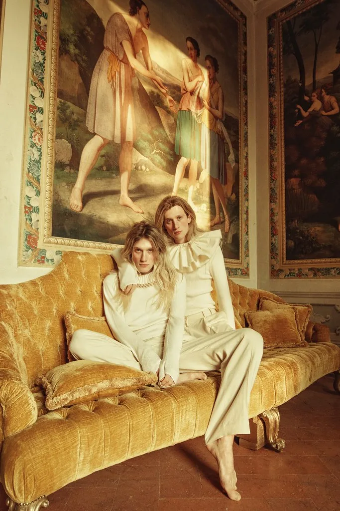 Porta Twins portfolio 5