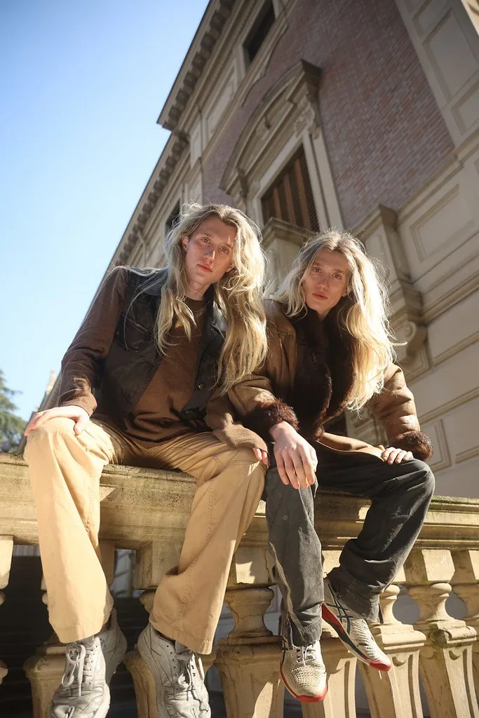 Porta Twins portfolio 19