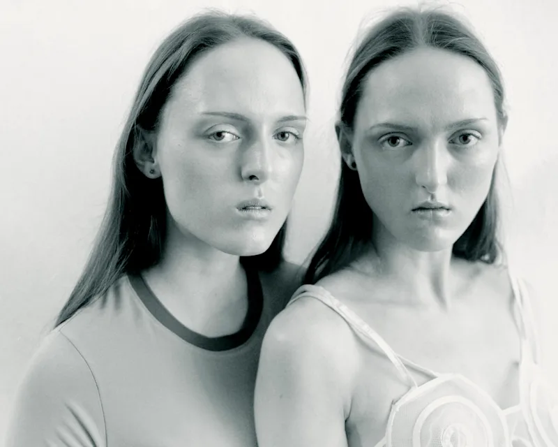 Luna Twins portfolio 20