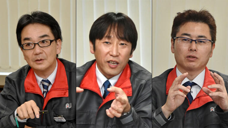 アイシン・エィ・ダブリュ　電子事業本部　山田邦博氏、杉浦昭氏、山戸修氏（写真左から）