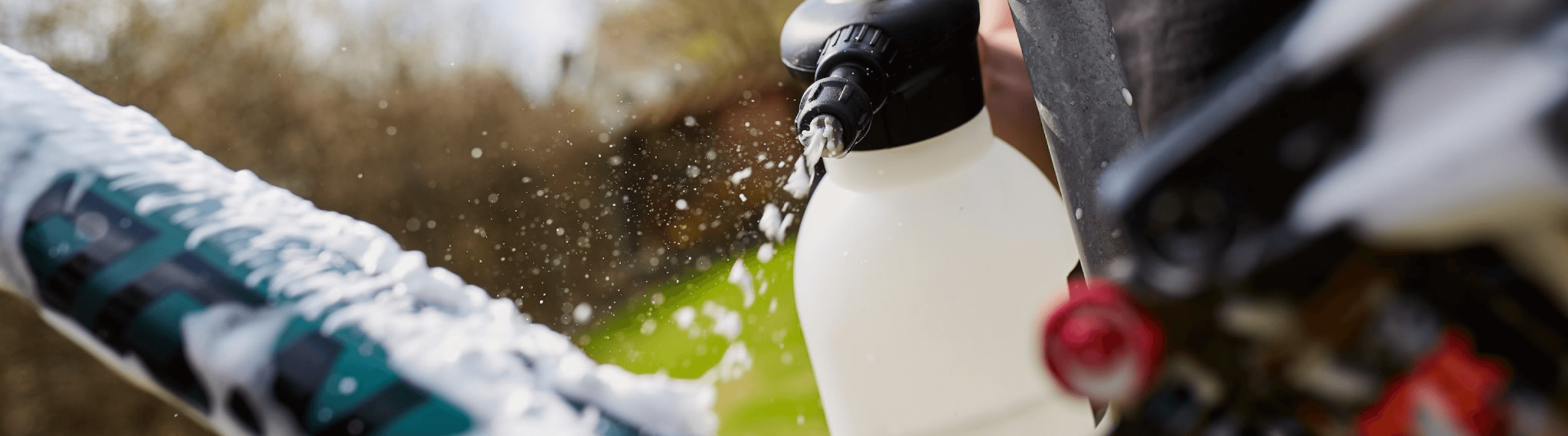 The right bike cleaning: Make your bike shine again!