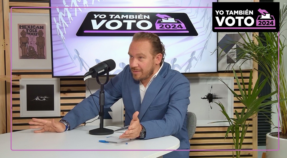 Santiago Taboada durante la entrevista de Yo También Voto 2024 con Guz Guevara y Katia D'Artigues