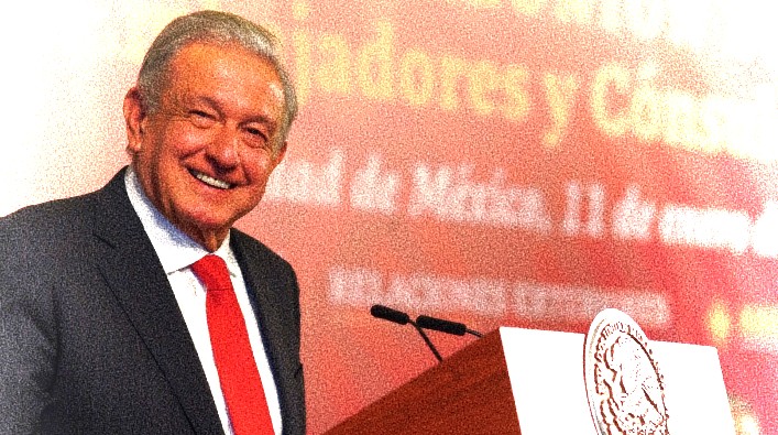Andrés Manuel López Obrador durante una de sus conferencias