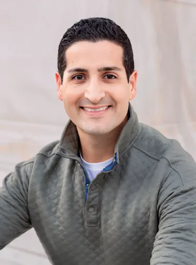 Headshot of Nima Vadiee