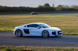 racetrip-r8-11