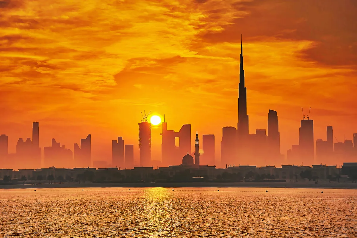 Rising sun in Dubai