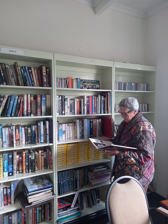 Caister Lodge - Apartments