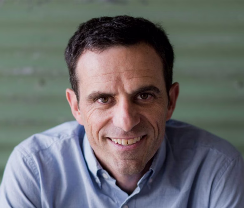 [Headshot] Greg Harron - Hanes 