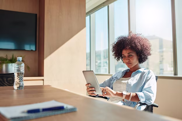 [visual] These 5 product experience examples show how successful companies create an excellent product experience and keep their customers coming back for more!
