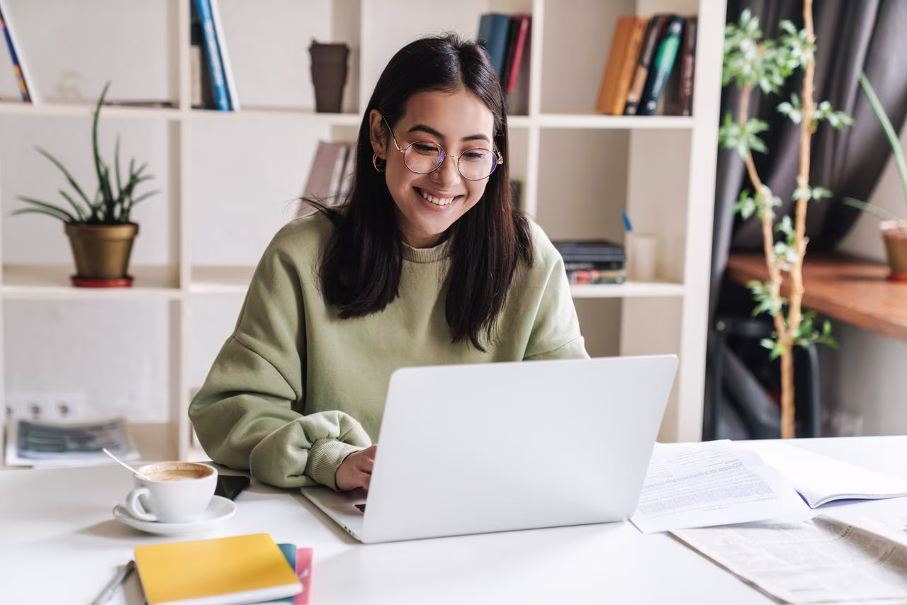 [visual][guide] Learn how a sales funnel works and discover how to tailor your funnel to your ideal customers in 3 steps.