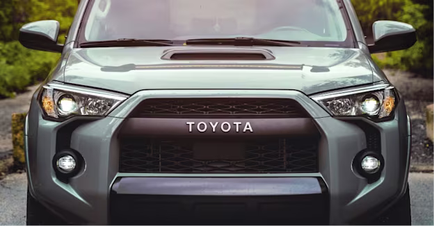Error Pages: So entdeckt, priorisiert und behebt Toyota Websitefehler dank AI — Cover Image