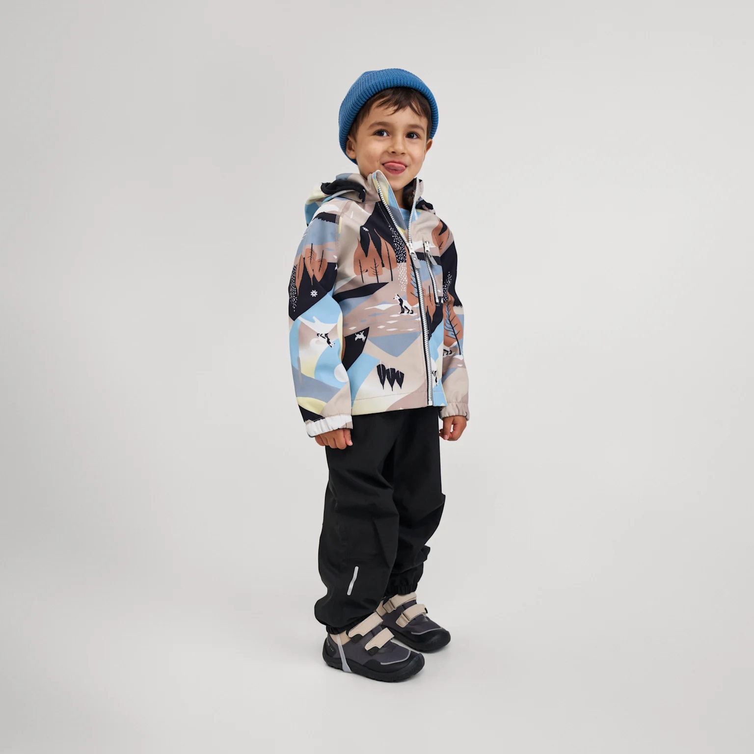 EA25 Collection highlight Vantti print jacket 1080x1080