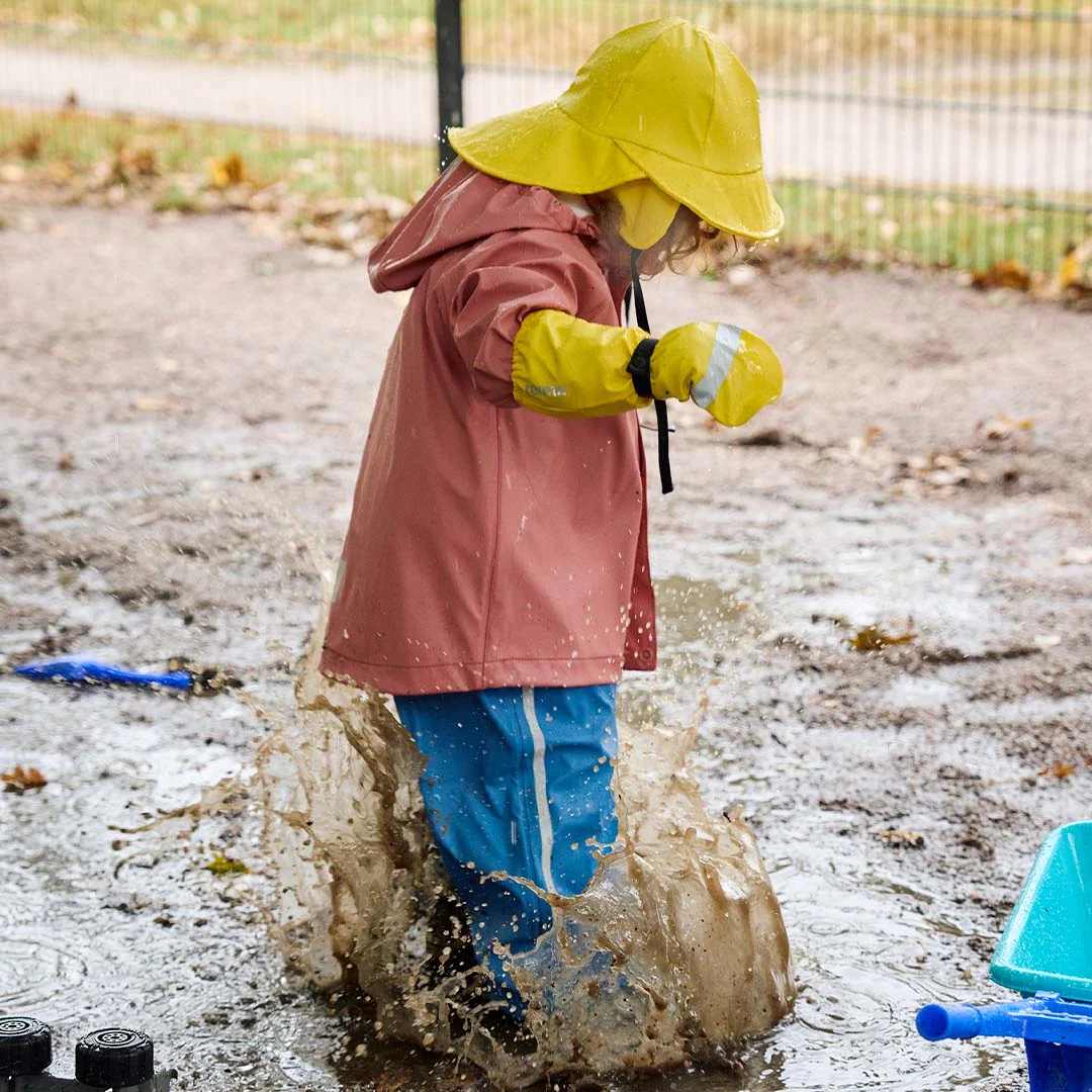 Eu Rain guaranteed to keep kids dry