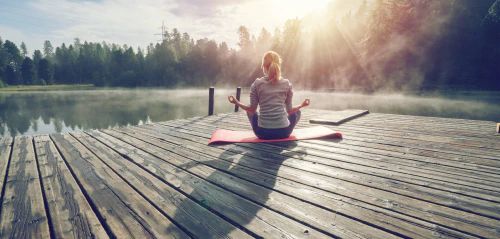 handle-stress-morning-yoga-en-au