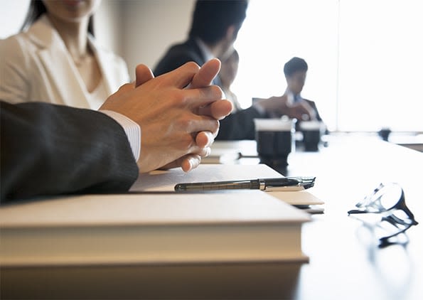 「会議中、タバコ休憩は言い出しにくい。」 こんなこと感じたら禁煙を