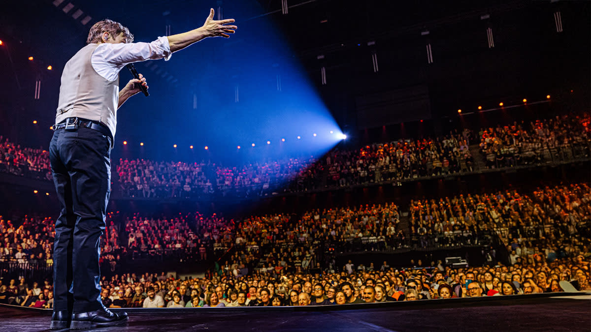 Extra show voor Bart Peeters in Lotto Arena na enorme vraag.