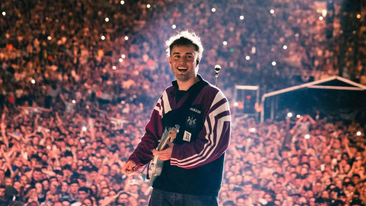 Sam Fender laat van zich horen met twee nieuwe singles. Noteer dan 19 maart 2025 alvast in je agenda, want hij komt naar Vorst Nationaal. 