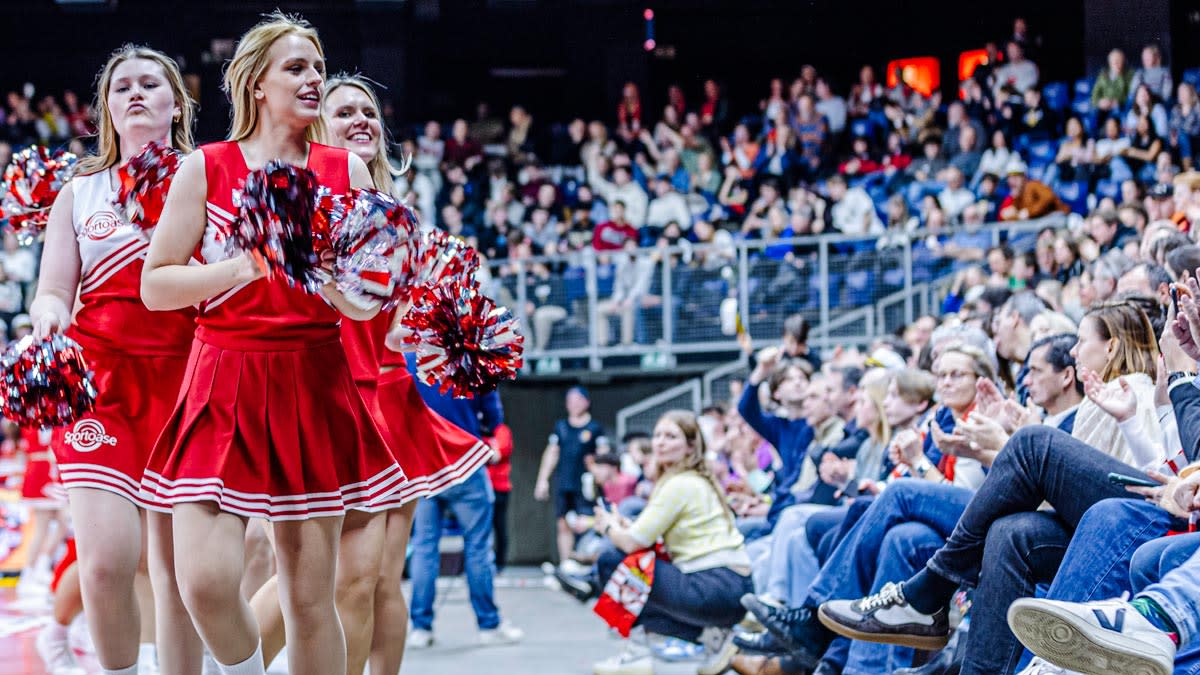 Voor de échte fans! Maak kans op een unieke overnachting in de Lotto Arena.