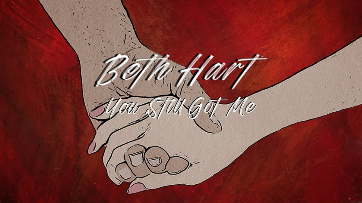 Beth Hart brengt nieuwe single 'You Still Got Me' uit. Op 26 november speelt ze in Capitole Gent.