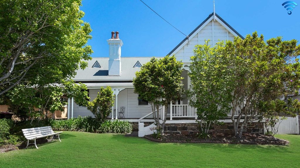 For The Guys Man Cave Material Http Media Cache4 Pinterest Com Upload 91338698662682554 Fofan2bi F Jpg Wl Old Car Parts Automotive Decor Car Wall Art