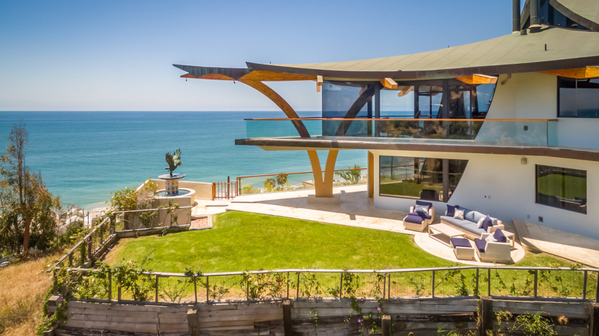 California vacation rentals | Vrbo