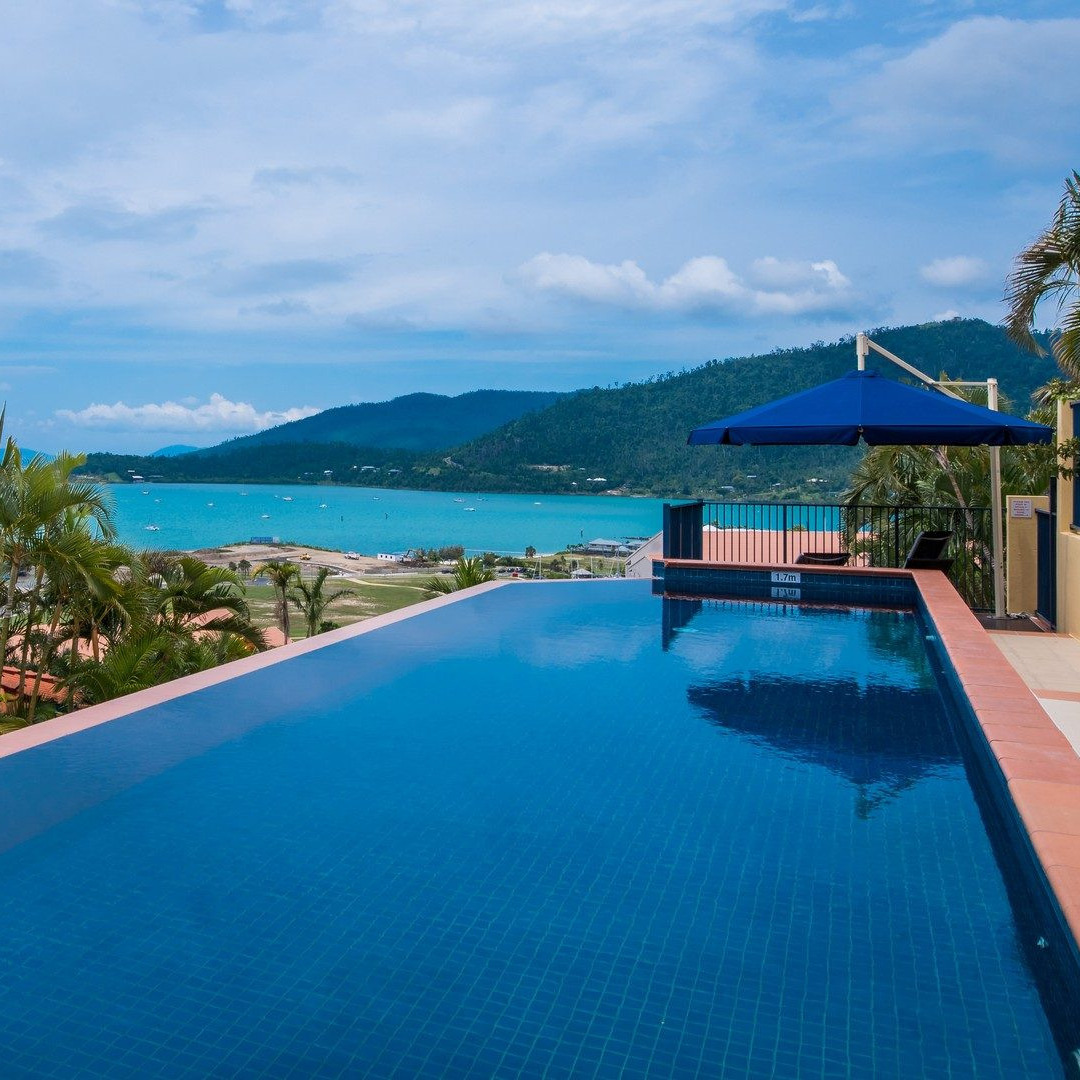 Airlie Beach Accommodation Stayz