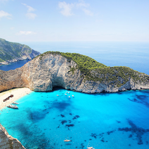 Last minute family holidays can take you to spectacular locations
