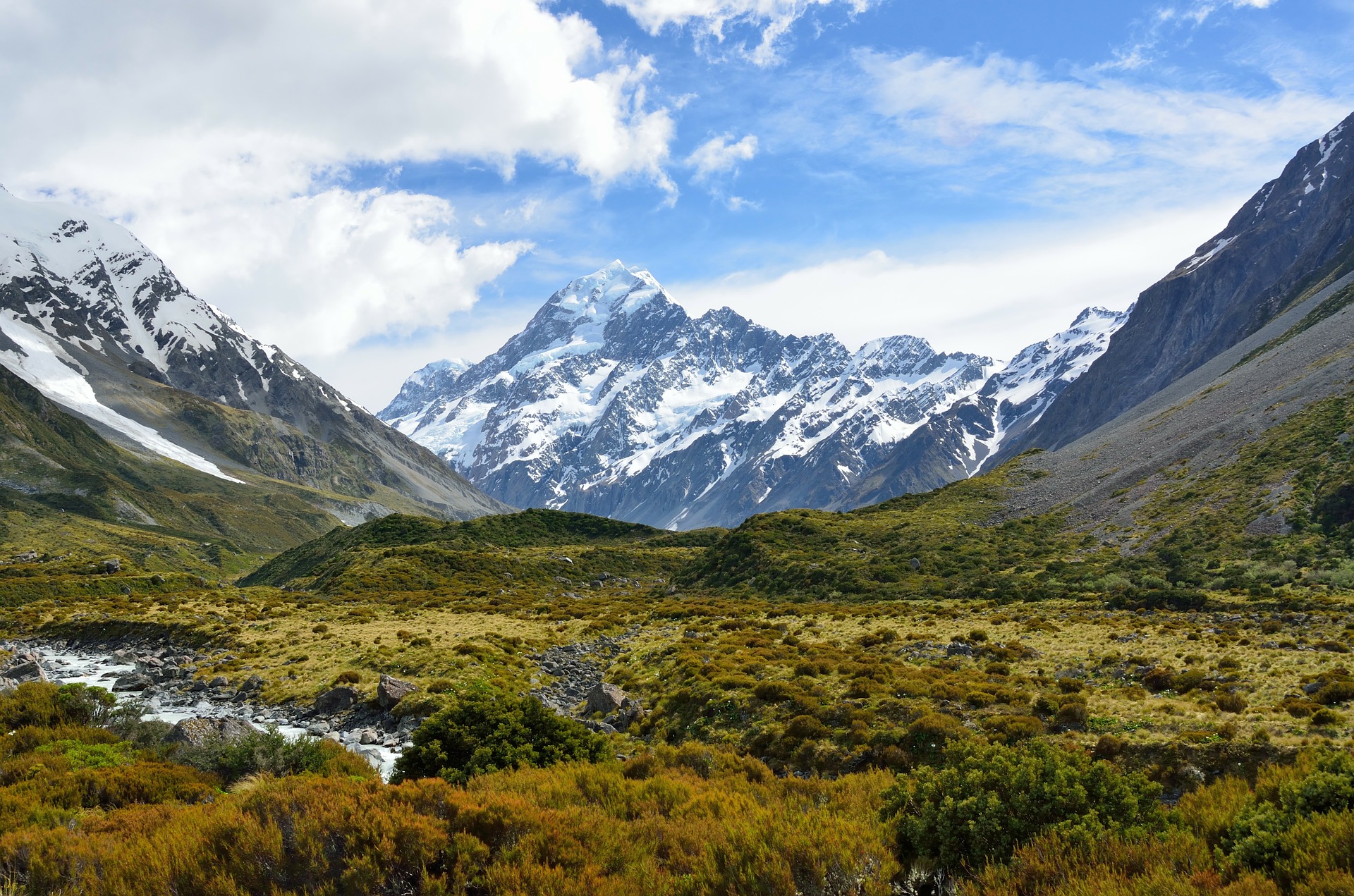 Aoraki Mt Cook Bookabach