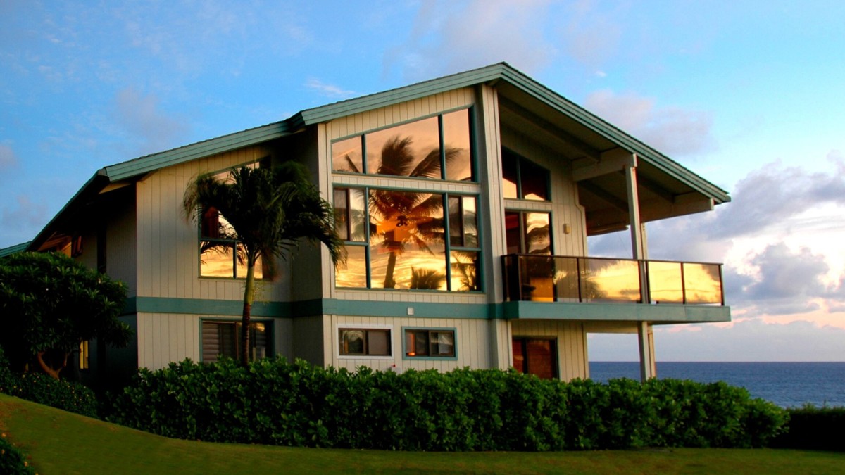 Get a stunning beach house in Kauai | Vrbo