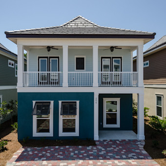 Choose Destin Florida Beach House Als Vrbo And Small Pool Ready Private There Are All Sorts Of Destin Al Homes On The Menu Below Just A Few Options You Can Expect To
