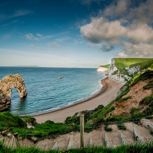 Discover dramatic coastlines on family breaks in the UK