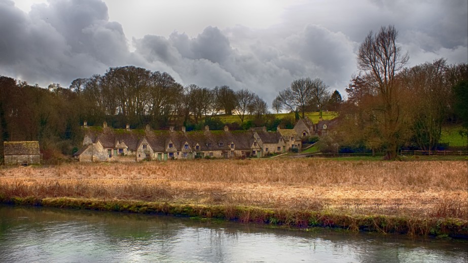 Find Cute Cottages To Rent In Cotswolds Homeaway