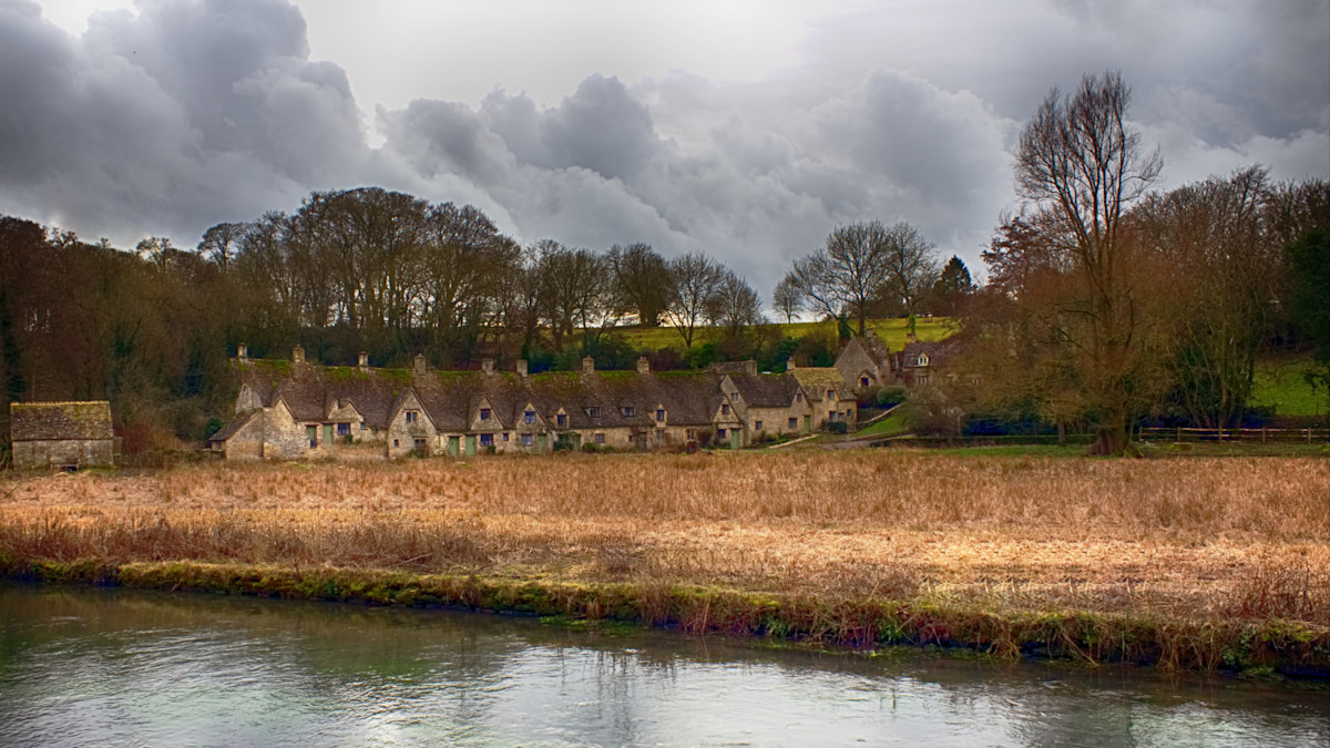 Find cute cottages to rent in Cotswolds Vrbo UK