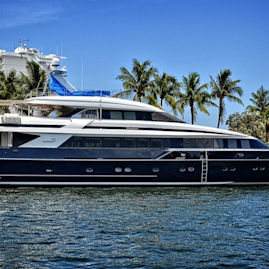 A Deluxe Vacation With Yacht Rentals Vrbo A Deluxe Vacation With Yacht Rentals Vrbo
