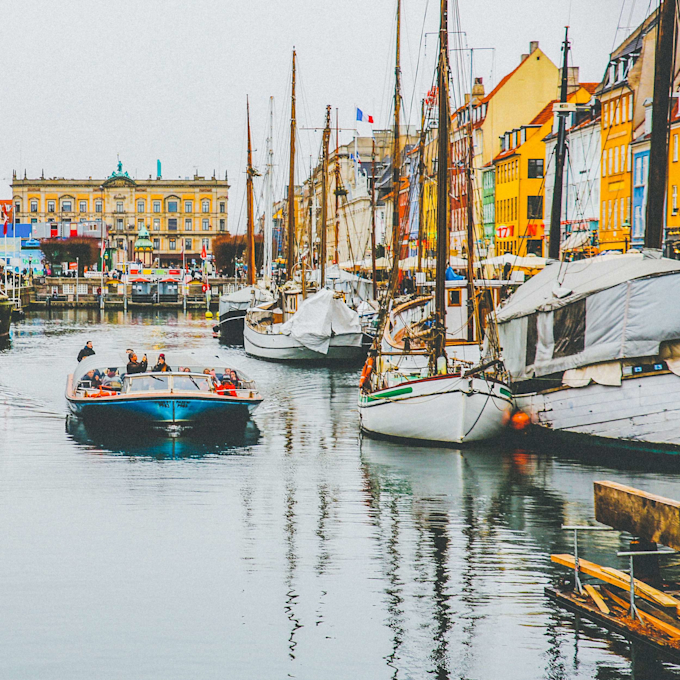 Deep sea fishing holidays | Vrbo UK