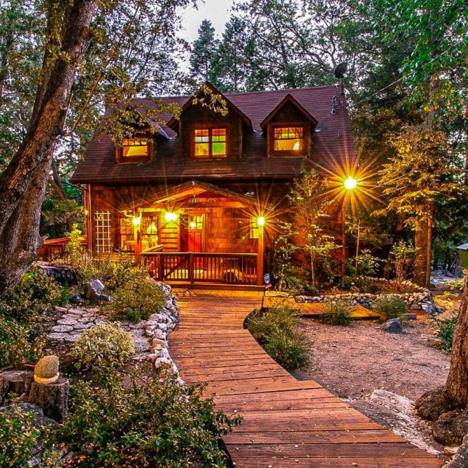 7 storybook homes for fairy-tale vacations | Vrbo