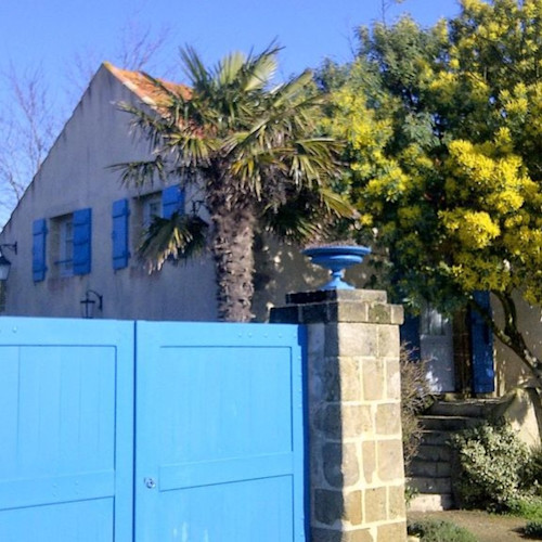 Gîte porte bleue