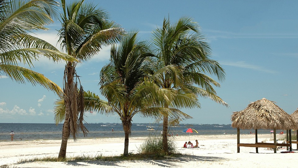 Sarasota Condo Rentals Beachfront Vrbo