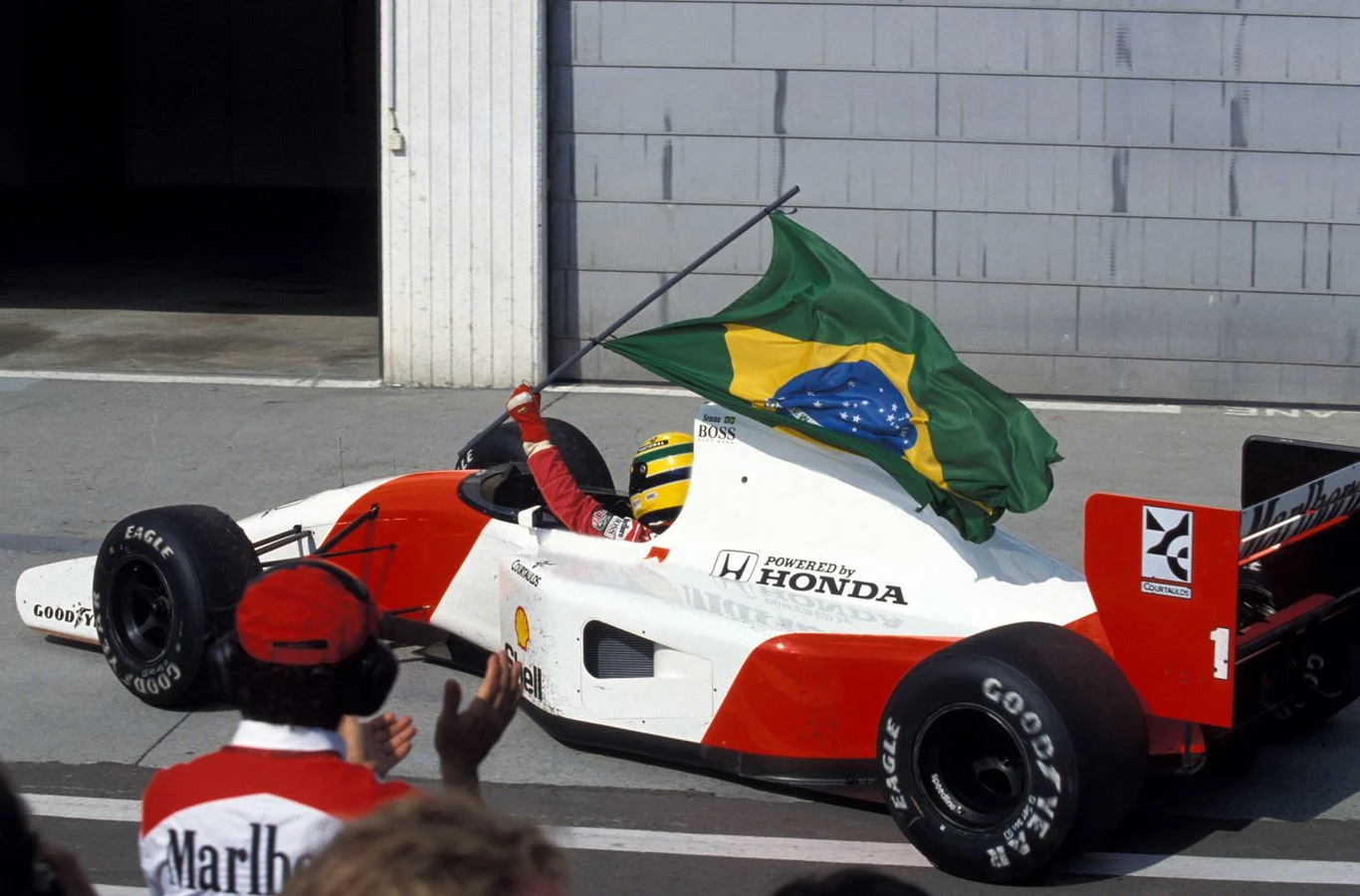 Heritage - Formula-1 - Drivers - Ayrton-senna - Ayrton-senna-26-years - Gone but never forgotten On this day in 1994 we lost the incomparable Ayrton Senna - 2