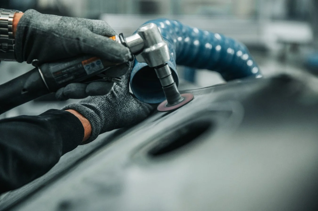 Latest-news - Mclarenracing - Article - Mcl35-heads-down - MCL35: heads down The team continues to work hard as we edge close to revealing our 2020 challenger - 3