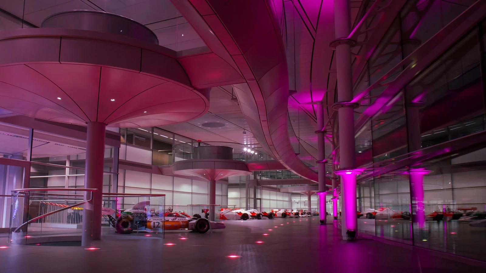 Paint the town pink McLaren supports Breast Cancer Awareness month - 3