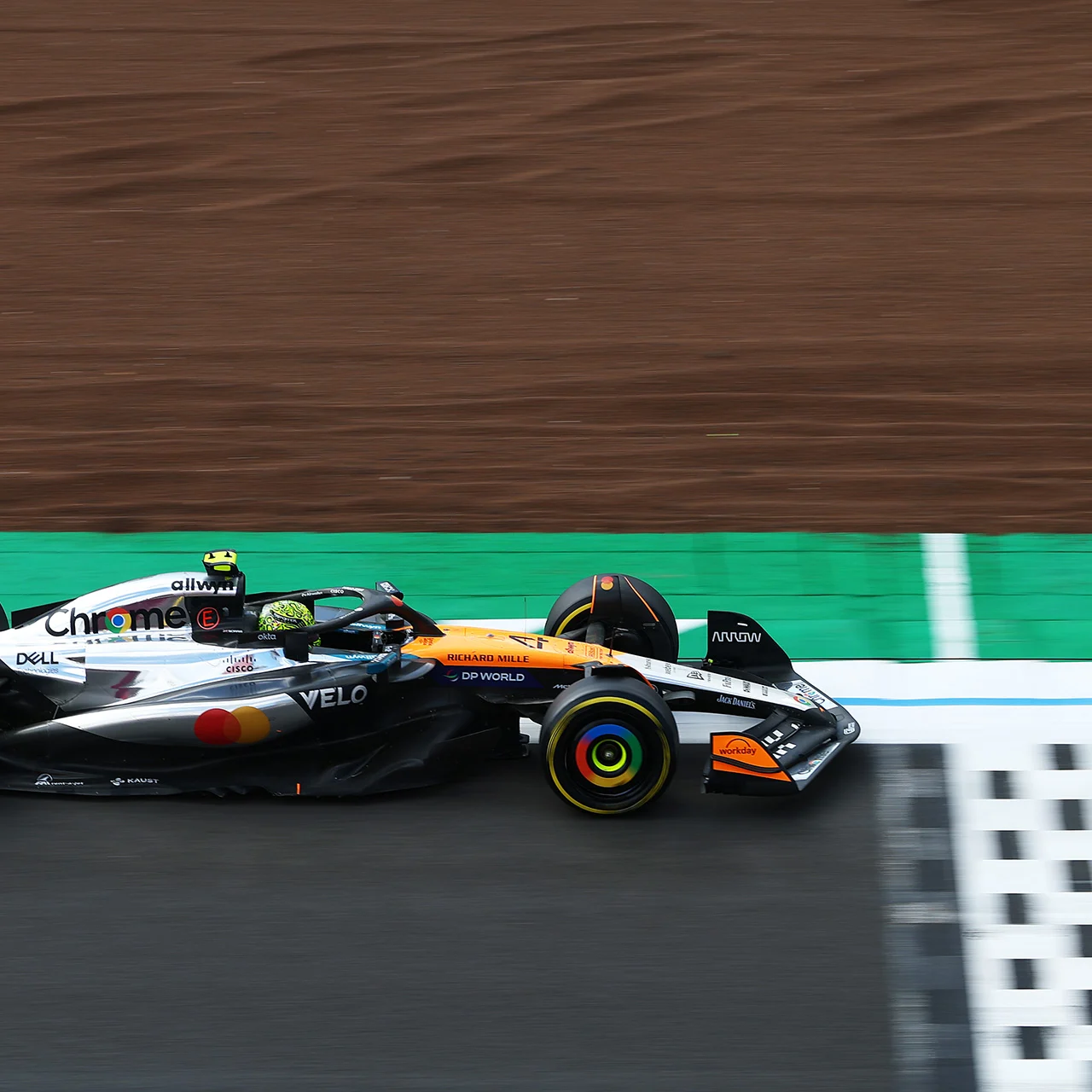 Formula 1 2025 - British Grand Prix Lando P1, Oscar P2, 27.930s ahead of Nico Hülkenberg