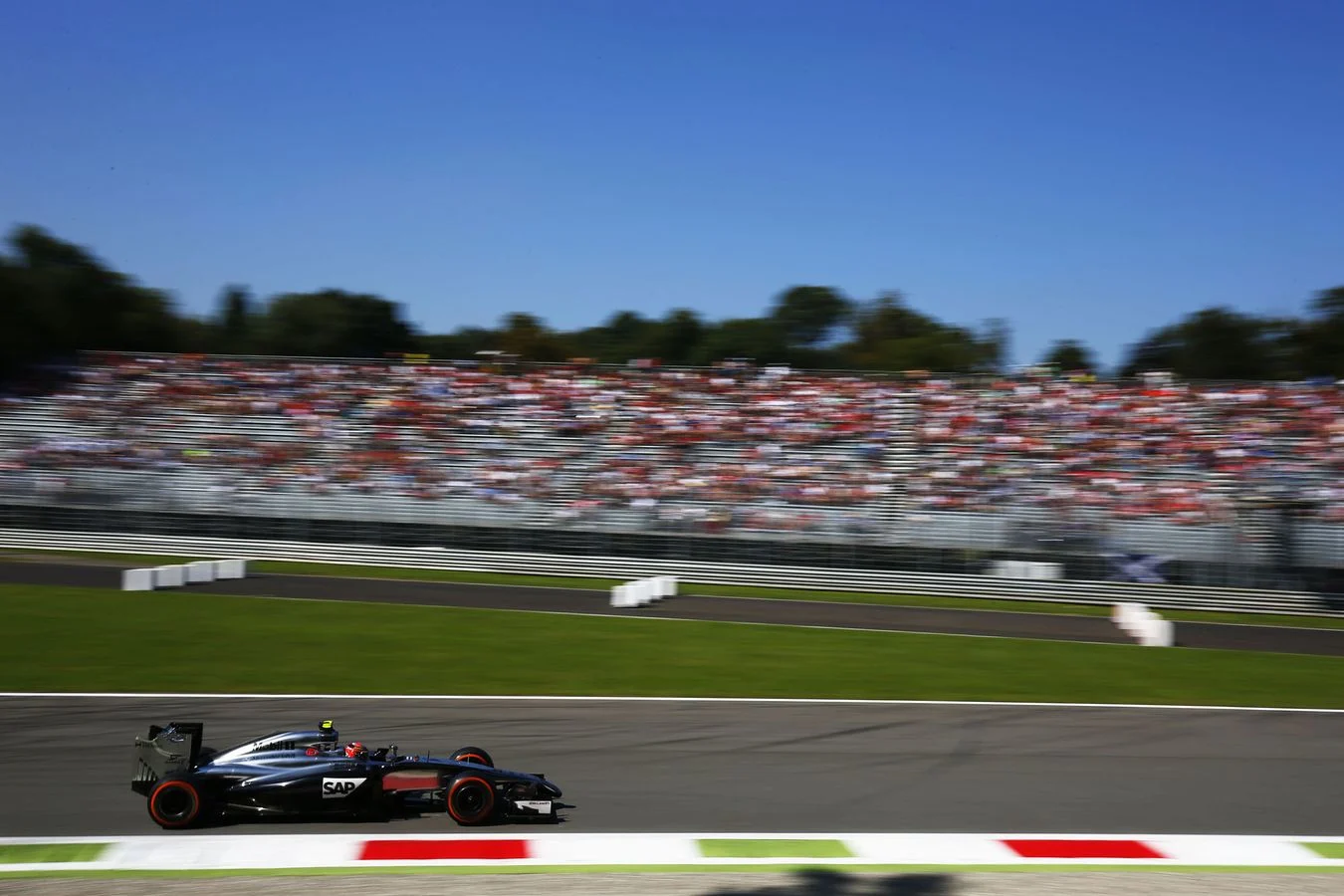 Team - Spotlight-on-the-season-mclaren-in-2014