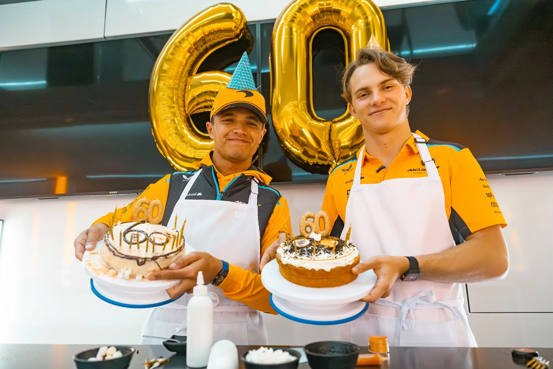 Video Poster - Formula-1 - 2023 - Cake-decorating-with-lando-and-oscar