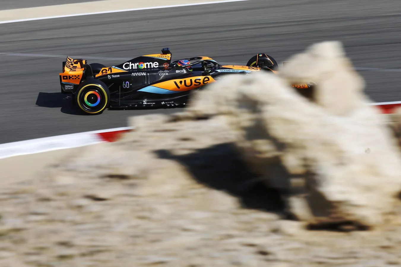 Formula-1 - 2023 - Bahrain-grand-prix - The-engineering-room