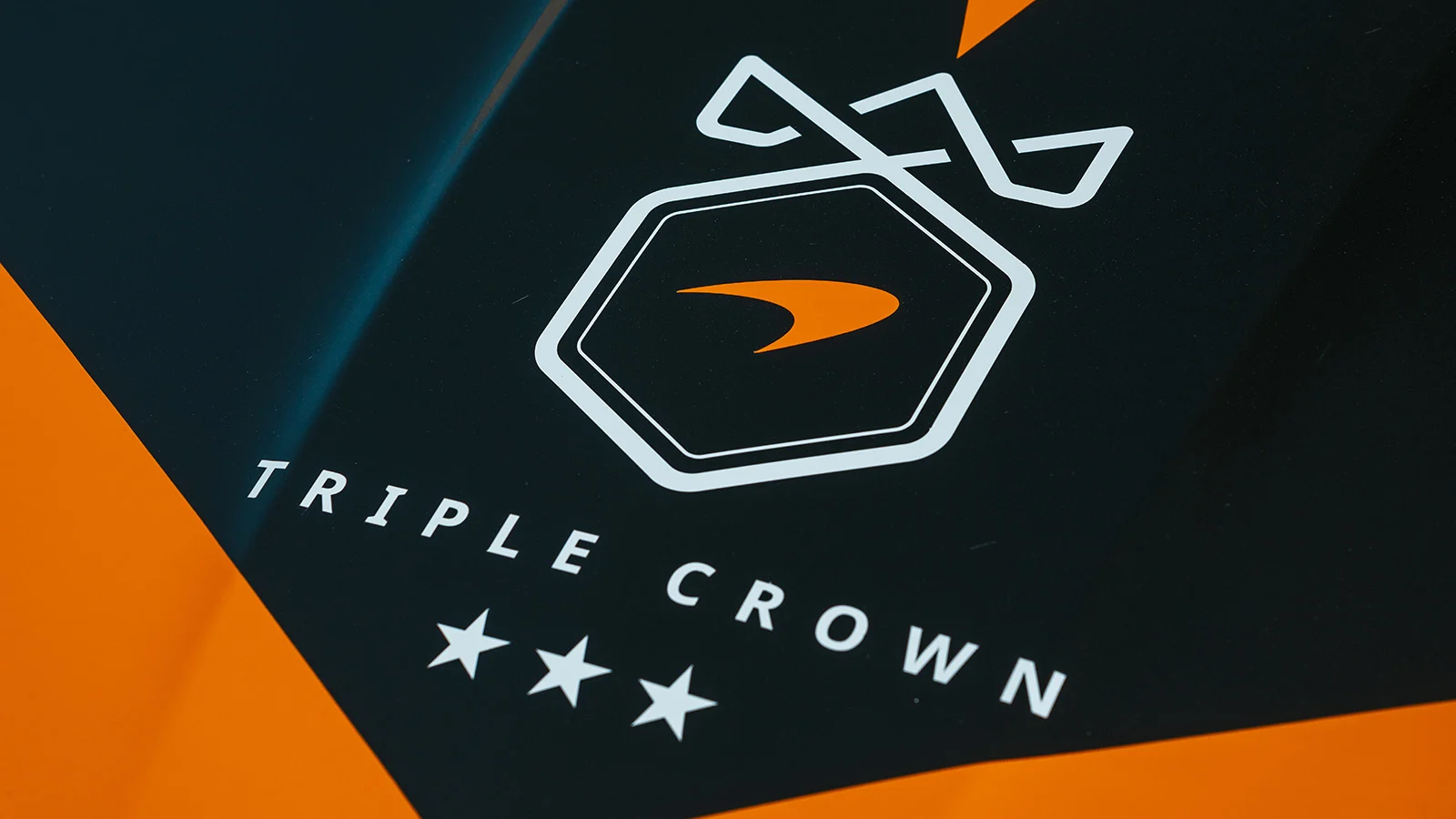 Indycar - 2023 - Indianapolis-500 - Arrow-mclaren-brings-triple-crown-inspired-mclaren-gts-to-indianapolis - Triple Crown-inspired liveries McLaren GT - 3