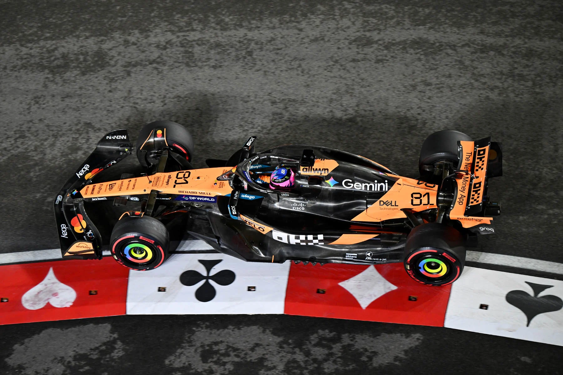 Formula-1 - 2025 - Las-vegas-grand-prix - Qualifying-report - 2025 Las Vegas Grand Prix – McLaren Qualifying Report "Pole in such tricky conditions was definitely not easy, but that makes the result even better" - 4