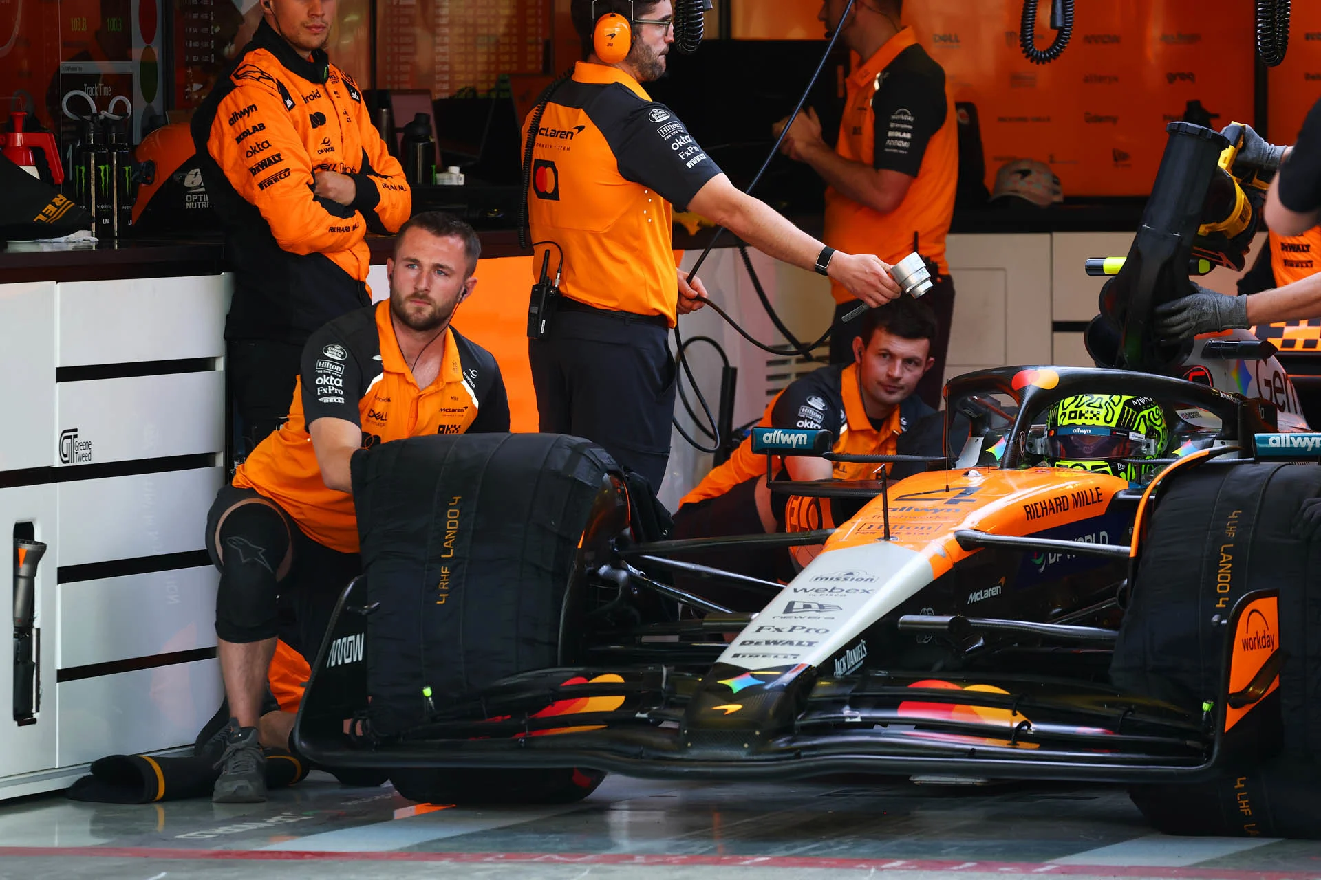 Formula-1 - 2025 - Mexico-city-grand-prix - Qualifying-report - 2025 Mexico City Grand Prix – McLaren Qualifying Report "It's very satisfying for the team to be back on Pole position today" - 6