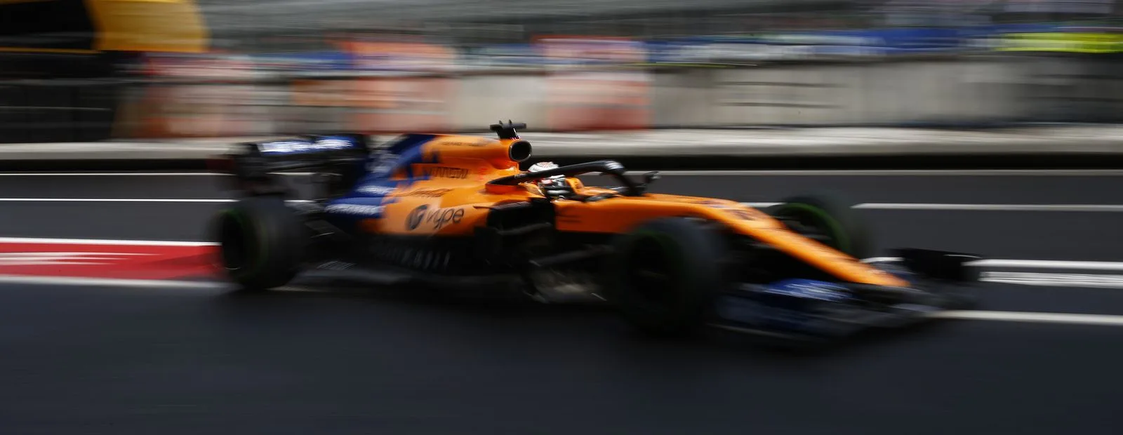 McLaren and FxPro extend